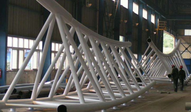 公主岭管廊钢结构与桁架结构的管道支架应该如何区分